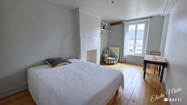 Maison familiale de 165m2 avec 4 chambres et un bureau