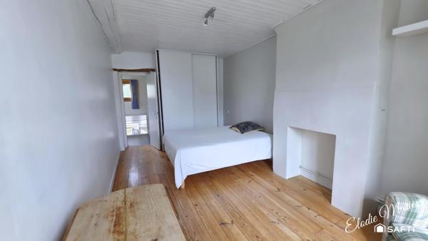 Maison familiale de 165m2 avec 4 chambres et un bureau