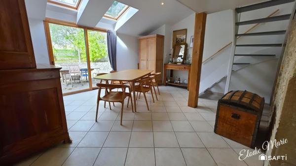 Maison familiale de 165m2 avec 4 chambres et un bureau