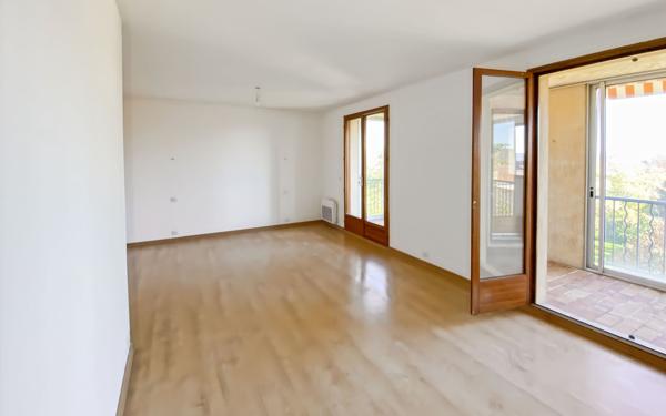 Appartement à louer    3 pièces • 80,95 m2 Forcalquier