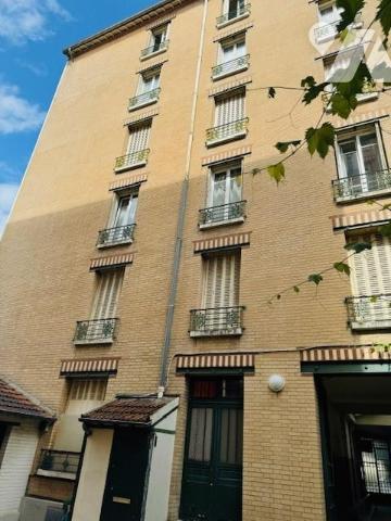 COURBEVOIE - JEAN PIERRE TIMBAUD - 3 PIECES. 65 m².