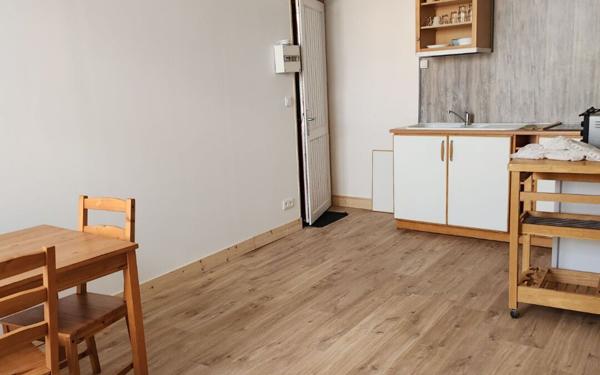 Appartement à louer    1 pièce •  Mamers