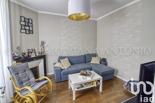 Maison traditionnelle 8 pièces de 140 m² à Puiseaux (45390)