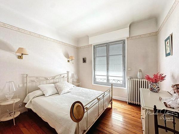 BIARRITZ CENTRE | PLACE CLÉMENCEAU & GRANDE PLAGE À PIED | 105 m²  | EMPLACEMENT N°1