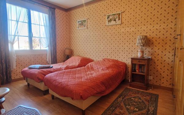 Maison à vendre    6 pièces •  La Rochelle