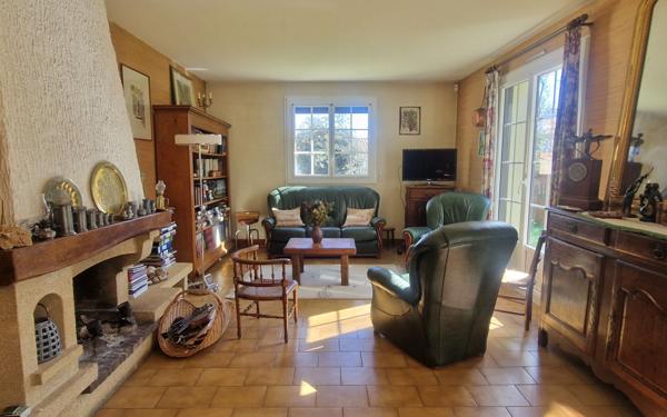 Maison à vendre    6 pièces •  La Rochelle