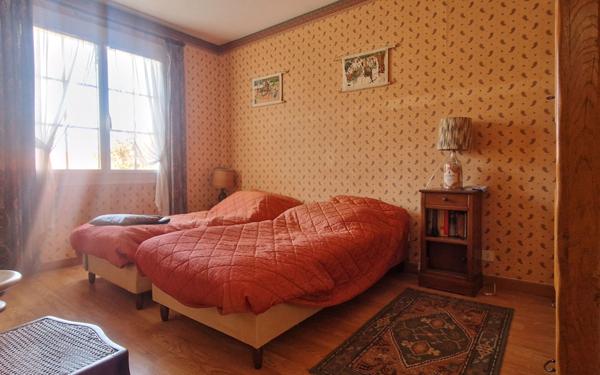 Maison à vendre    6 pièces •  La Rochelle