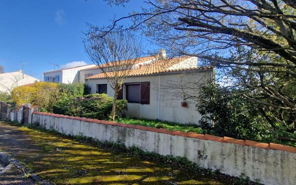 Maison à vendre    6 pièces •  La Rochelle