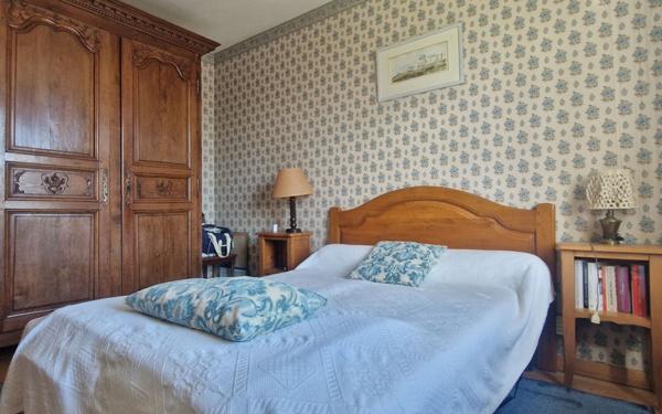 Maison à vendre    6 pièces •  La Rochelle