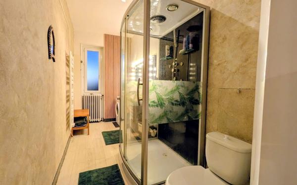 Maison à vendre    6 pièces •  Fitilieu