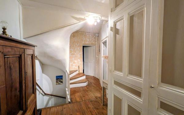 Maison à vendre    6 pièces •  Fitilieu