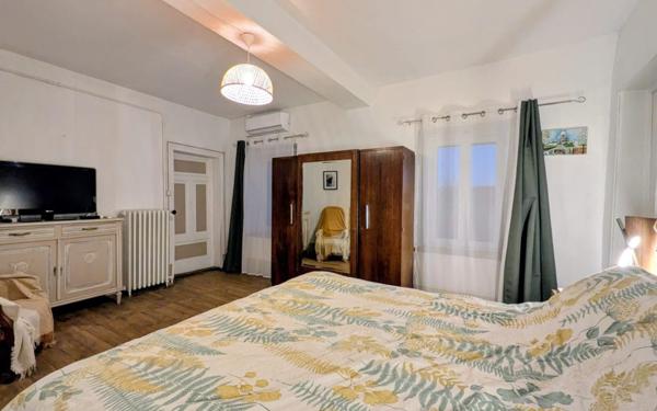 Maison à vendre    6 pièces •  Fitilieu