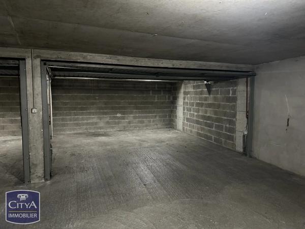 Parking à vendre 24.01m² Bourg-en-Bresse (01000)