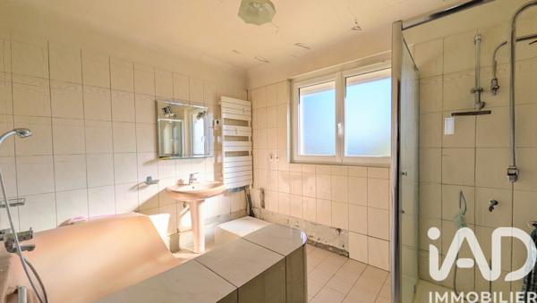 Maison à vendre 4 pièces 180 m² Le Luc