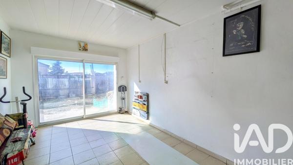 Maison à vendre 4 pièces 180 m² Le Luc