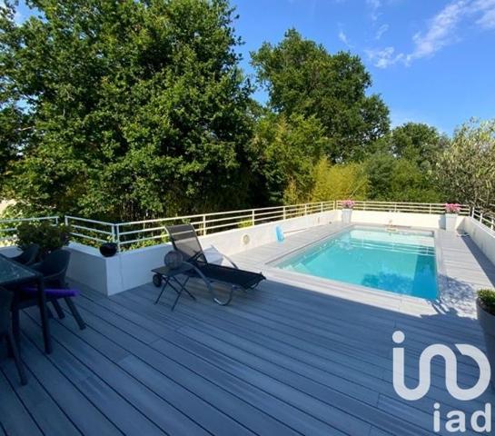 Maison à vendre 8 pièces 226 m² Gradignan