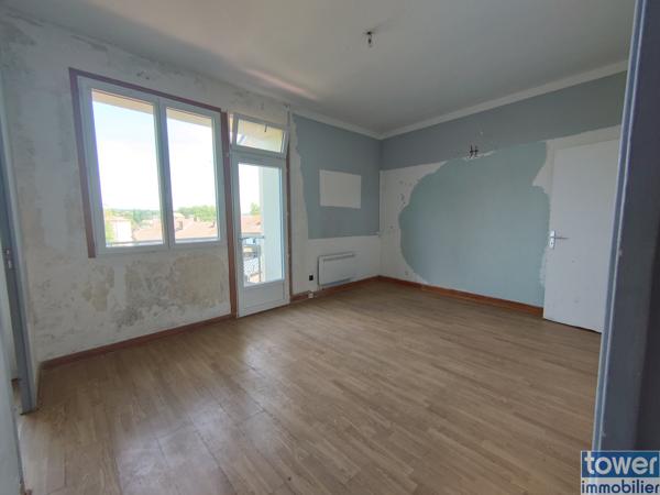 Appartement
                                                                                                                                                                                                                                                                                                                        3 pièce(s)                                                                                                                                                                                                          2 chambre(s)                                                                                                                                                                                                          58  m²
