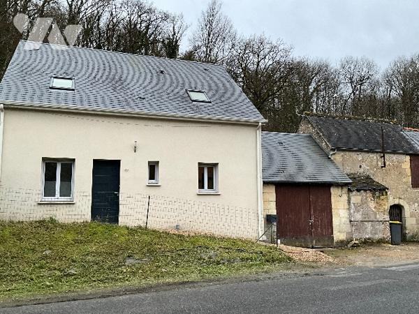 REUGNY (37380) - Maison récente avec dépendances d’antan
A 30 min de Tours et 20 min d’Amboise