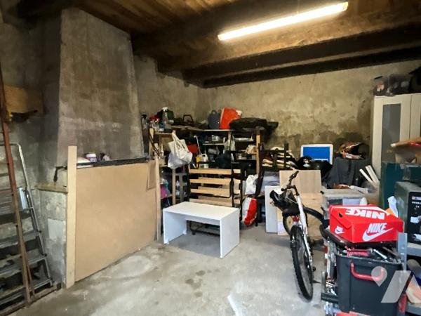 REUGNY (37380) - Maison récente avec dépendances d’antan
A 30 min de Tours et 20 min d’Amboise