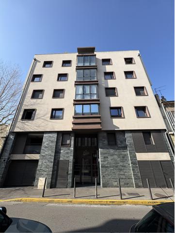 Marseille (13008) T2 dans Résidence récente avec parking