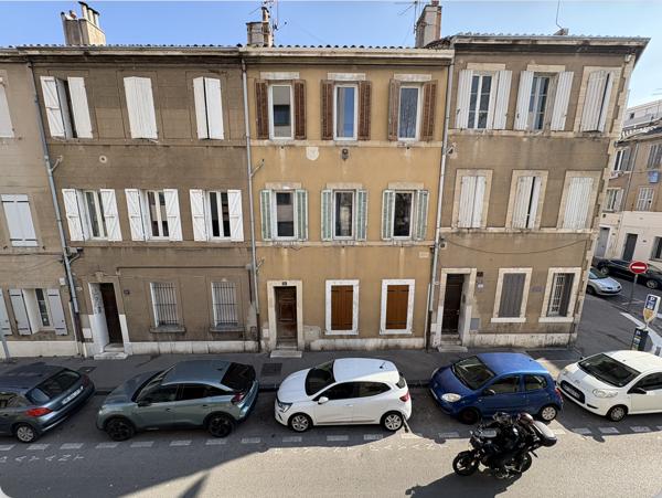 Marseille (13008) T2 dans Résidence récente avec parking