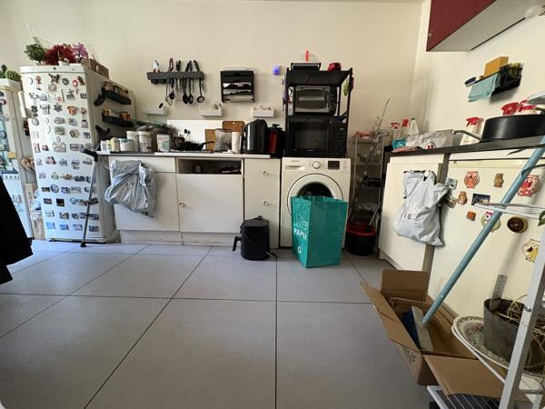 Marseille (13008) T2 dans Résidence récente avec parking