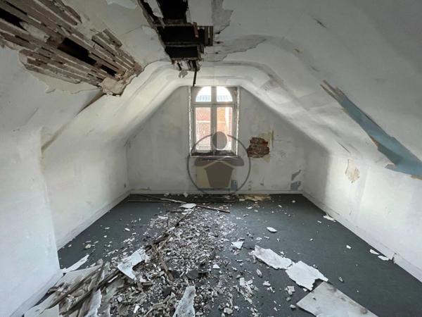 Vente Maison 6 pièces 154 m2 à Saint-Quentin