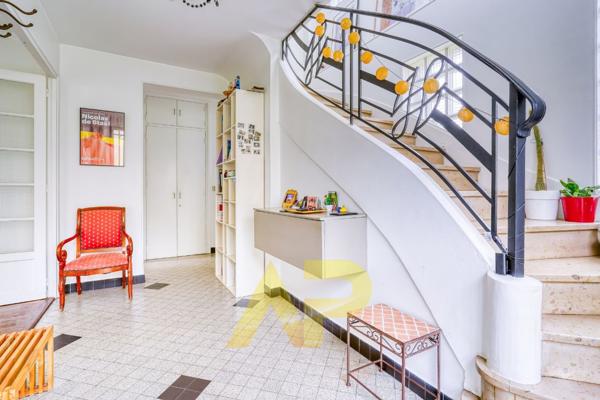 Maison de Charme Verrières Le Buisson €740 000 ** - Référence 538