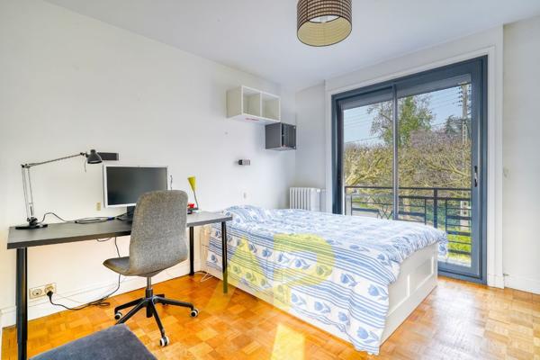 Maison de Charme Verrières Le Buisson €740 000 ** - Référence 538