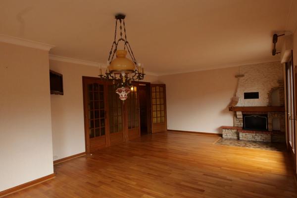 BUSSANG (88) Maison à vendre T6 pièces de 130m² terrain 1100m².