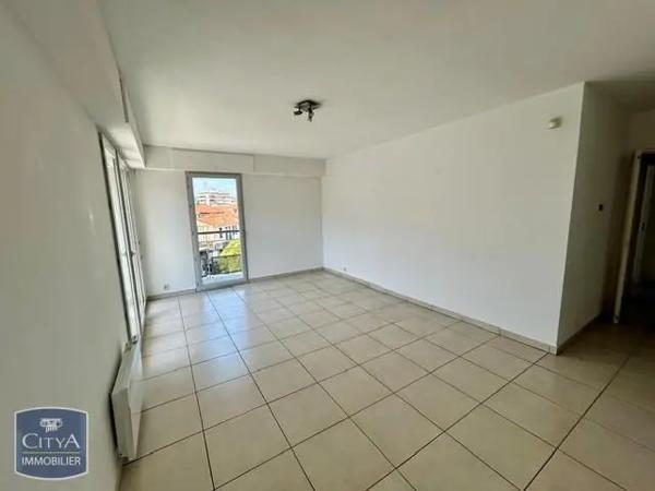 Appartement à vendre 3 pièces 62m² Antibes (06600)