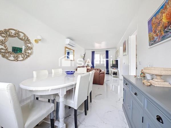 Maison 4 faces de 122 m² habitables avec garage et annexes