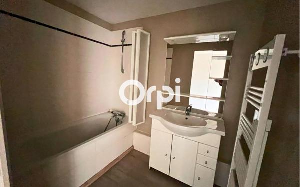 Appartement à vendre    3 pièces • 92 m2 Roncq