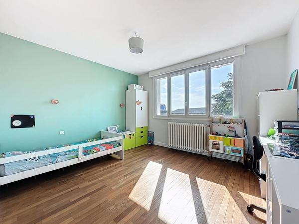 Pontlieue – Maison 192 m² avec jardin et garage