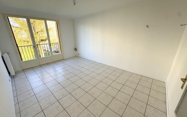 Appartement à vendre    3 pièces • 56,38 m2 Villeparisis