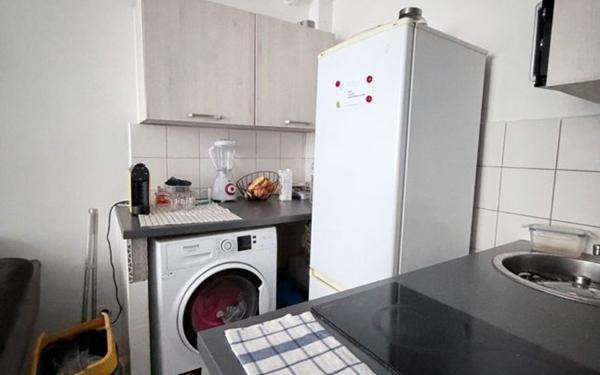 Appartement à vendre    2 pièces • 29,73 m2 Saint-Maur-des-Fossés