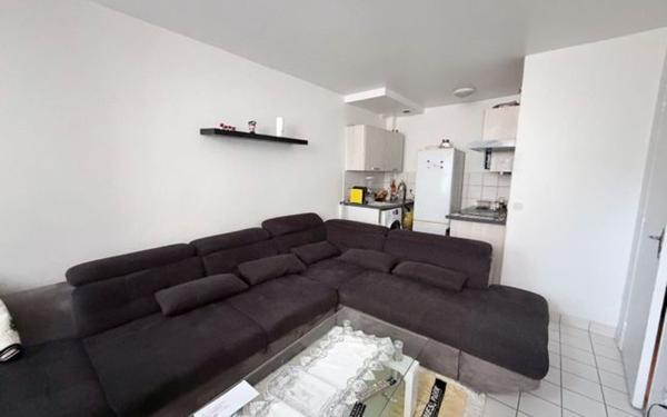 Appartement à vendre    2 pièces • 29,73 m2 Saint-Maur-des-Fossés