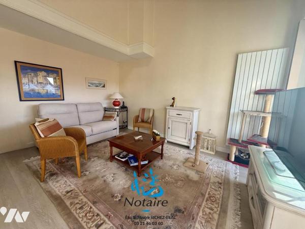 CALME - VOLUMES - TRES BON ETAT - ACCES CENTRE VILLE ET PLAGE 