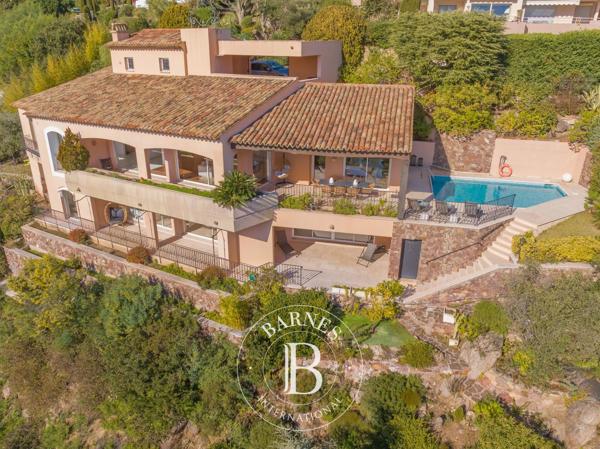 Mandelieu-la-Napoule, Villa 4 Chambres -  289 m² à vendre