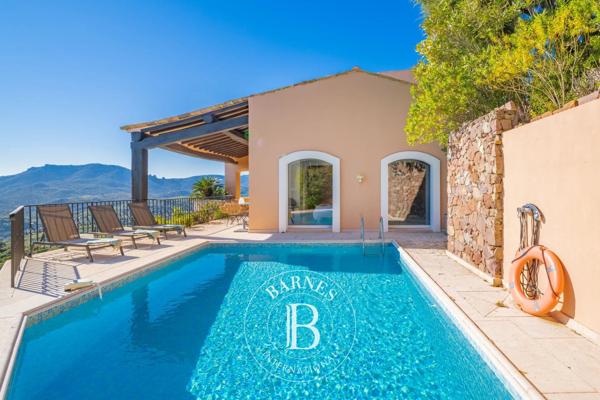 Mandelieu-la-Napoule, Villa 4 Chambres -  289 m² à vendre