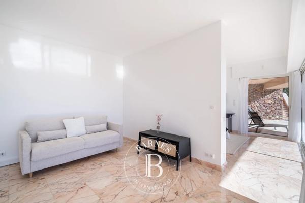 Mandelieu-la-Napoule, Villa 4 Chambres -  289 m² à vendre