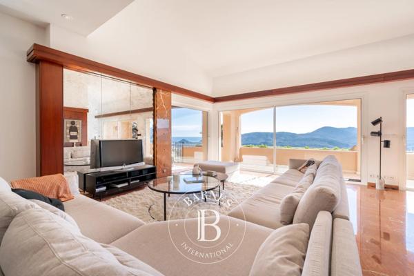 Mandelieu-la-Napoule, Villa 4 Chambres -  289 m² à vendre