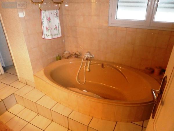 Appartement à vendre à Pontivy dans le Morbihan (56300), ref : 56075-2474