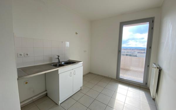 Appartement à vendre    4 pièces • 83,04 m2 Cergy