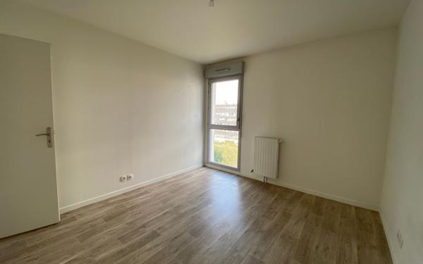 Appartement à vendre    4 pièces • 83,04 m2 Cergy