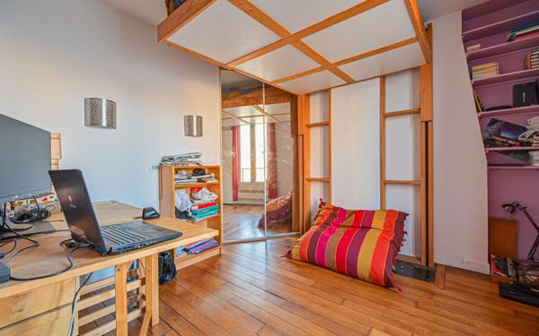 Appartement à vendre    2 pièces • 34,86 m2 Paris 18