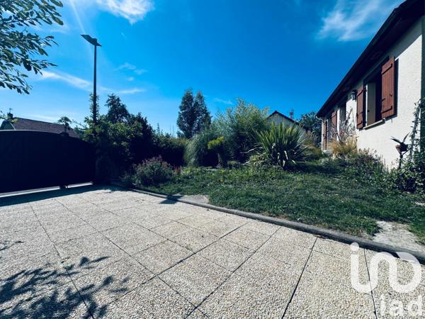 House for sale 4 rooms 92 m² Prunay