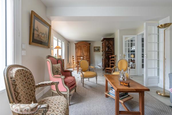 Ormesson Sur Marne 94490 - Maison 179 m² - 3 chambres - Jardin - Box - Cave