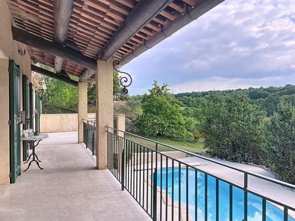 Maison Montagnac Montpezat 219 m², 4 pièces, sous sol, piscine
