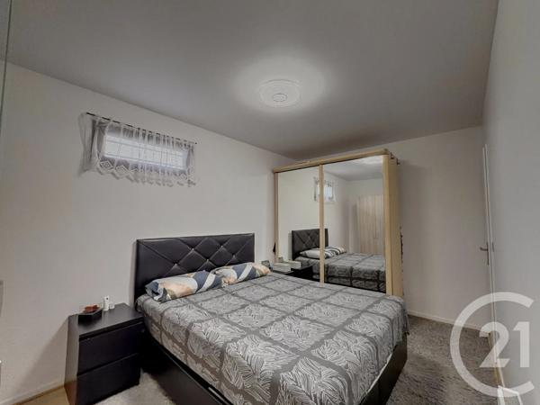 Maison à vendre  5 pièces - 98,08 m 2   BOBIGNY  - 93